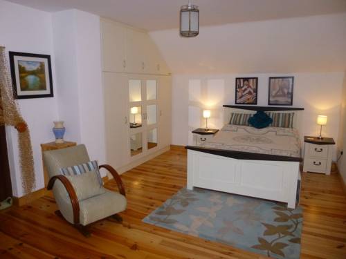 Moone Ireland Last Minute Discount Code Booking.com