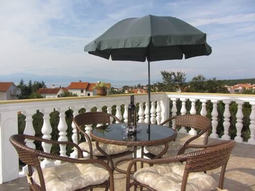 Malinska Croacia Último Minuto Código de Descuento Booking.com