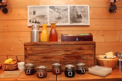 Demi-Quartier Megève France Last Minute Discount Code Booking.com