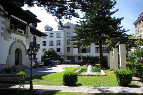 Navia Spain Last Minute Discount Code Booking.com