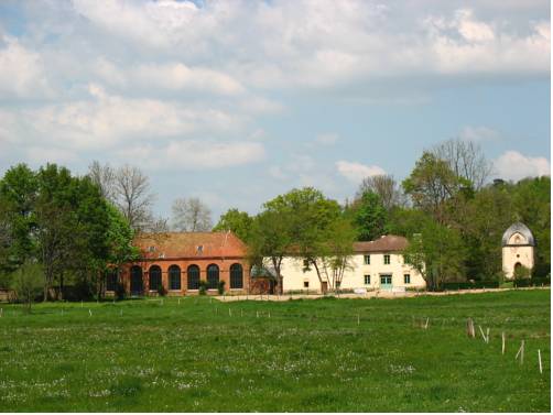 Perreux Frankreich Last-Minute-Rabattcode Booking.com