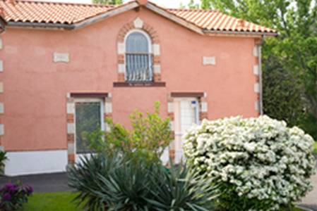 Moustey France Last Minute Discount Code Booking.com