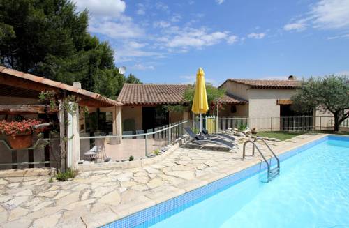 Cadenet Frankreich Last-Minute-Rabattcode Booking.com