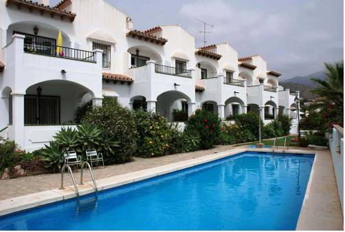 Nerja España Último Minuto Código de Descuento Booking.com