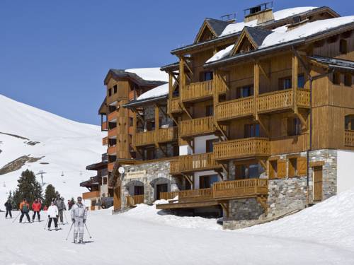 Mâcot La Plagne Francia Último Minuto Código de Descuento Booking.com