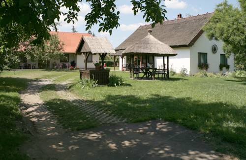 Bàrànd Hungary Last Minute Discount Code Booking.com
