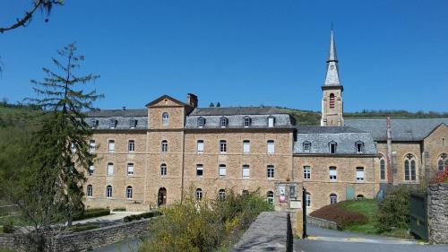Espalion France Last Minute Discount Code Agoda.com