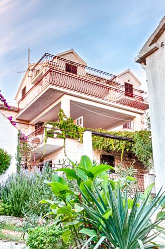 Milna Croacia Último Minuto Código de Descuento Booking.com