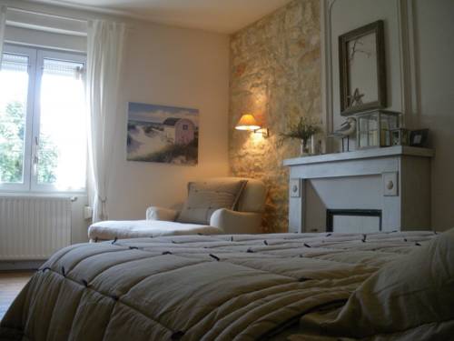 Saintes Frankreich Last-Minute-Rabattcode Booking.com