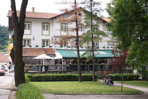 Gračanica Bosnia and Herzegovina Last Minute Discount Code Booking.com