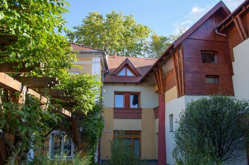 Nagyatád Hungary Last Minute Discount Code Booking.com