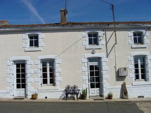 Scillé France Last Minute Discount Code Booking.com