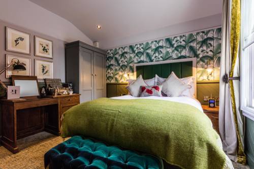 Weybridge United Kingdom Last Minute Discount Code Booking.com