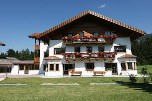 Dobbiaco (Toblach) Italien Last-Minute-Rabattcode Booking.com