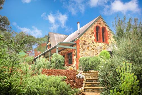 Stirling Australia Last Minute Discount Code Booking.com