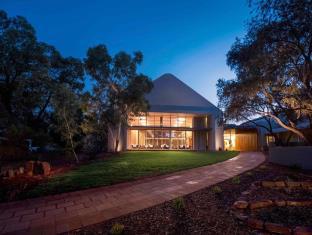 Ayers Rock (Uluru) Australia Last Minute Discount Code Agoda.com