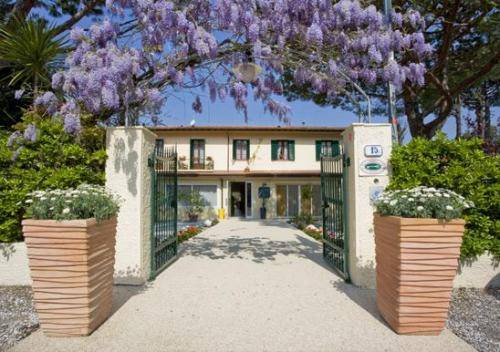 Forte dei Marmi Italia Último Minuto Código de Descuento Booking.com