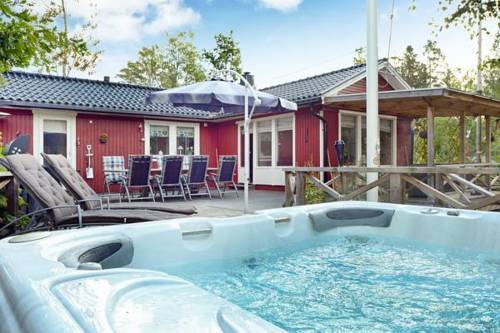 Hallstavik Sweden Last Minute Discount Code Booking.com