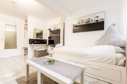 Neuss Deutschland Last-Minute-Rabattcode Booking.com