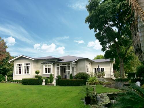 RDI Cambridge New Zealand Last Minute Discount Code Booking.com