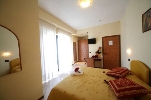 Viserbella Italien Last-Minute-Rabattcode Booking.com