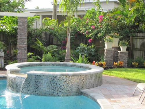 Wilton Manors (Florida) United States Last Minute Discount Code Booking.com