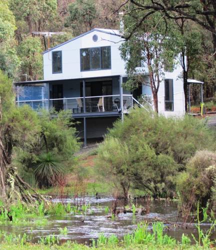 McAlinden Australia Last Minute Discount Code Booking.com