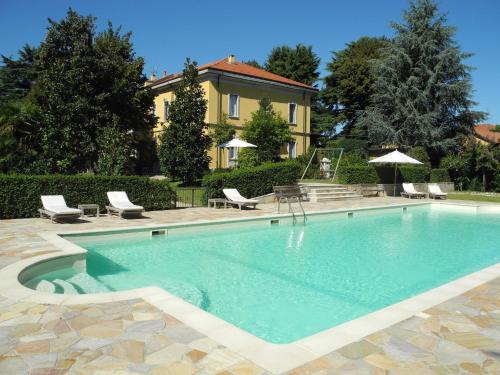 Inveruno Italy Last Minute Discount Code Agoda.com