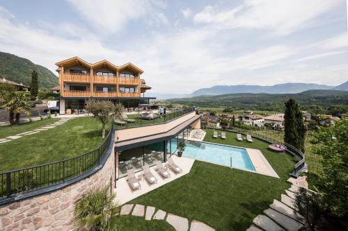 Caldaro Italy Last Minute Discount Code Agoda.com