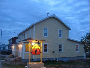 Godbout (QC) Canada Last Minute Discount Code Agoda.com