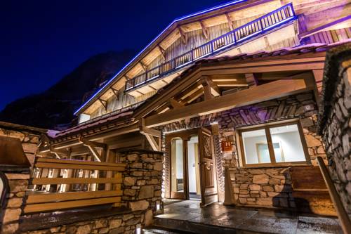 Val d'Isere France Last Minute Discount Code Booking.com
