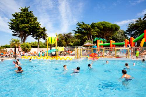 La Flotte France Last Minute Discount Code Booking.com