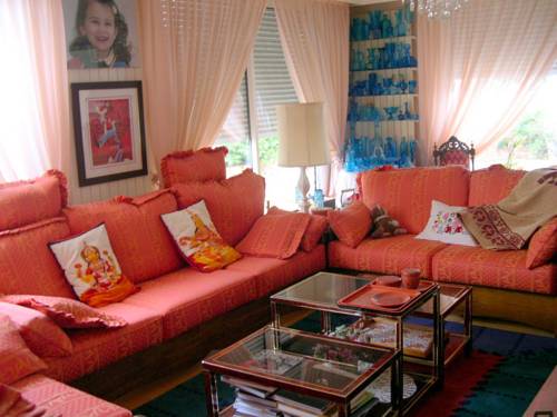 Issy-les-Moulineaux France Last Minute Discount Code Booking.com