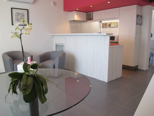 Suze-la-Rousse France Code de réduction de dernière minute Booking.com