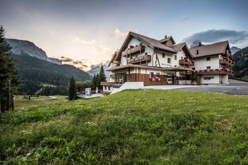 Corvara in Badia Italien Last-Minute-Rabattcode Booking.com
