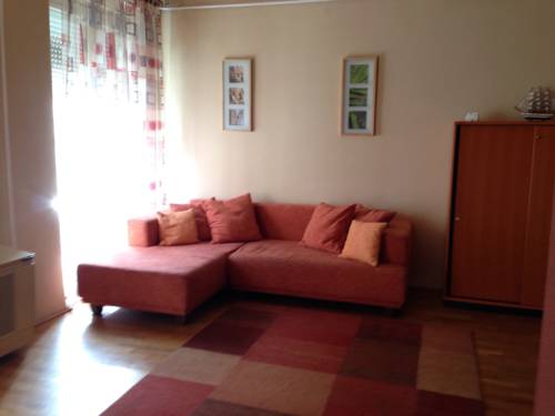 Debrecen Hungría Último Minuto Código de Descuento Booking.com