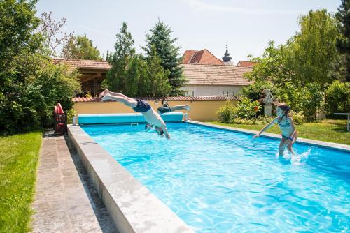 Rohrendorf bei Krems Austria Last Minute Discount Code Agoda.com