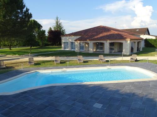 Bergerac France Last Minute Discount Code Agoda.com