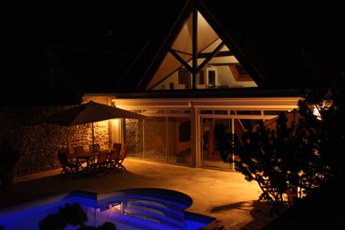 Chamant France Last Minute Discount Code Booking.com