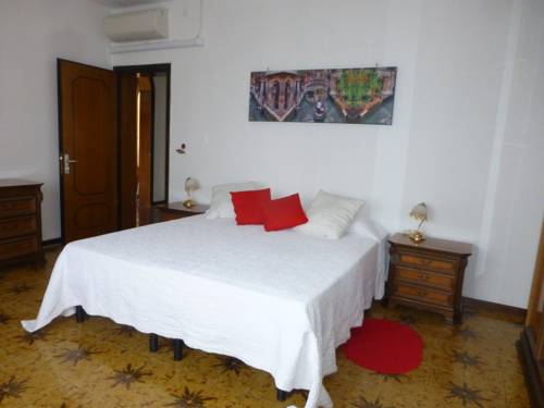 Tessera Italy Last Minute Discount Code Booking.com