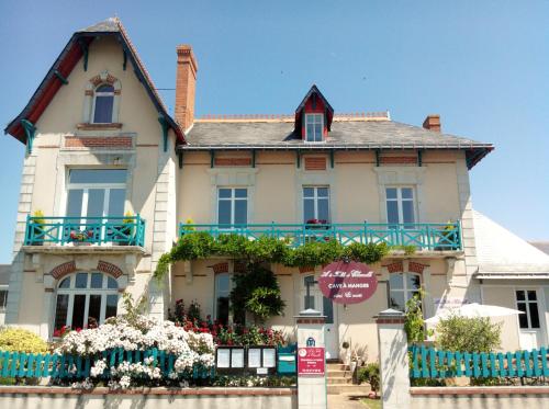 Saumur France Last Minute Discount Code Agoda.com