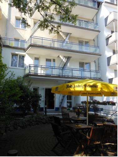 Bilk-Hafen Düsseldorf Germany Last Minute Discount Code Booking.com