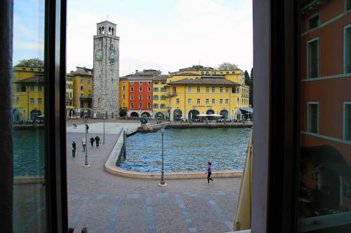 Riva del Garda Italia Último Minuto Código de Descuento Booking.com
