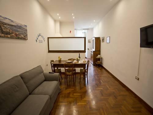 Napoli Italien Last-Minute-Rabattcode Booking.com