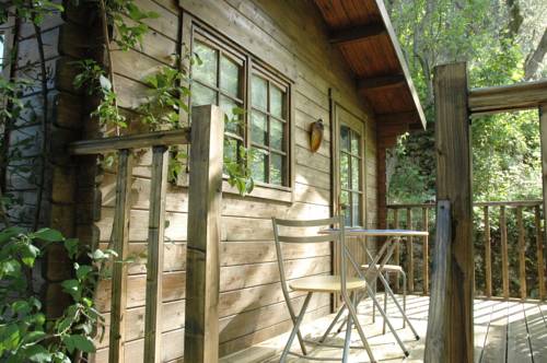 Aspremont Frankreich Last-Minute-Rabattcode Booking.com