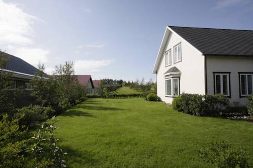 Hella IJsland Laatste minuut Kortingscode Booking.com