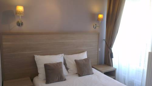 Paris France Last Minute Discount Code Booking.com