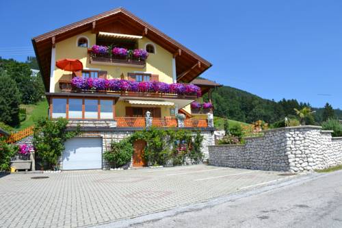 Tiefgraben/Mondsee Austria Last Minute Discount Code Booking.com