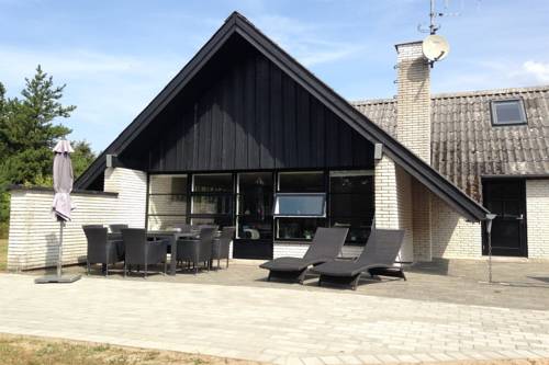 Henne Denmark Last Minute Discount Code Booking.com