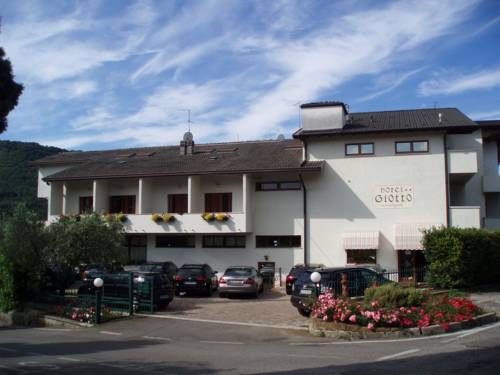 Garda Italy Last Minute Discount Code Booking.com